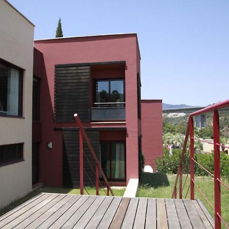 Private Pool Luxurious Villa With Mountain Views エステポナ エクステリア 写真